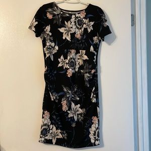Pinkblush mini fitted maternity dress Color is Black with white/pink/blue flower